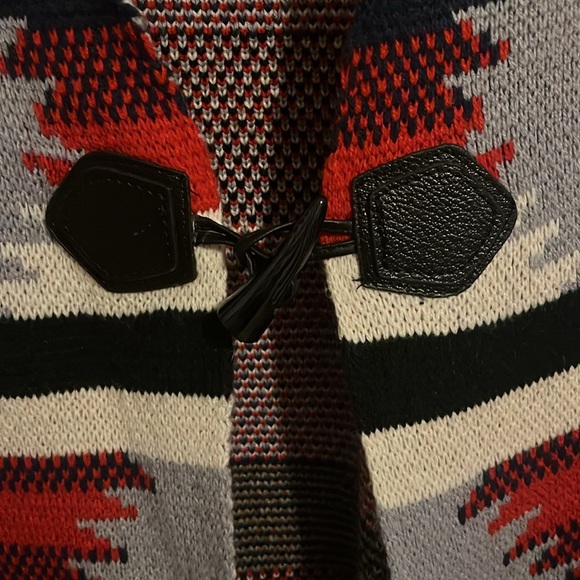 Aztec Sweater - Picture 2 of 4